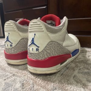 Air Jordan 3 Retro International Flight 2018